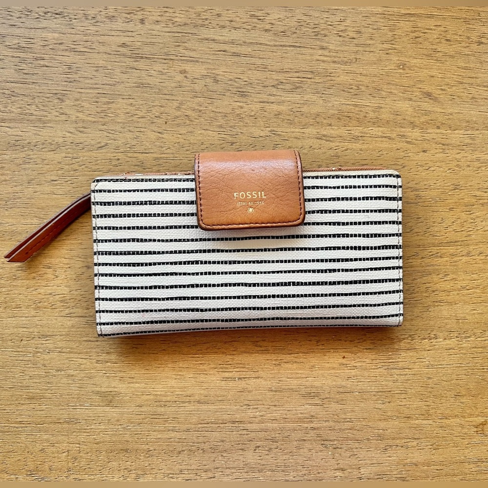 Fossil wallet, striped wallet with brown tan leather